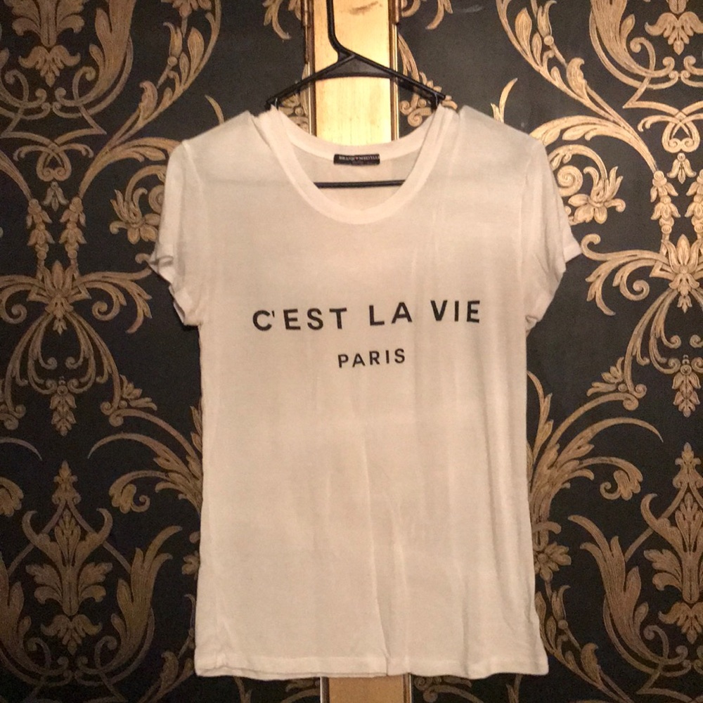 Brandy Melville “c’est la vie” stretchy t shirt